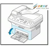 三星激光黑白多功能一体机如何更换墨粉盒
