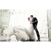 婚纱照帅气 很秀的姿势大全