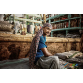 ps通过调整区域亮度把人物图片调出hdr效果的教程