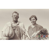 如何给黑白老照片上色