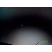 Win8电脑开机黑屏有滴滴声怎么解决