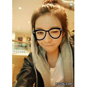 最新非主流漂亮女生照片