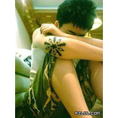 非主流90后南方式男孩秀