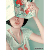 非主流颓废性感大胸美女图片