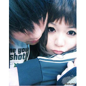 情侣图片-小情侣亲亲爱慕图