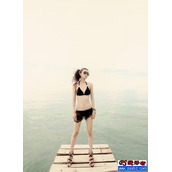 非主流美少女泳装写真照片