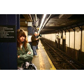 好听的英文爱情qq个性签名 任何女孩都想拥有一段小说般的爱情