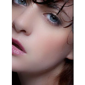 ps利用通道和计算对人物进行精细磨皮教程