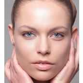 Photoshop如何保留质感快速给欧美女性照片磨皮