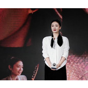 《橙色光芒》高叶演谁