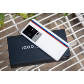 iQOO12颜色有几种