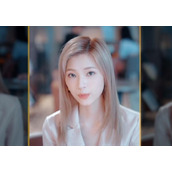 完蛋我被美女包围了游戏全名叫什么