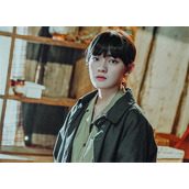 《仿生人间》安秋是仿生人吗