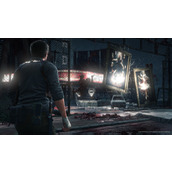 《恶灵附身2》打破木板方法