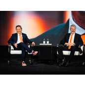 战略CEO Phong Le出售34%的MSTR持仓：SEC文件披露