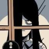 卡在窗户上的女孩泡面