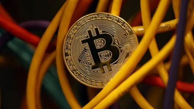 二级市场技术分析：蜡烛图解读与常见形态解析