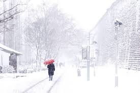 下雪时天气越冷雪花就越大吗