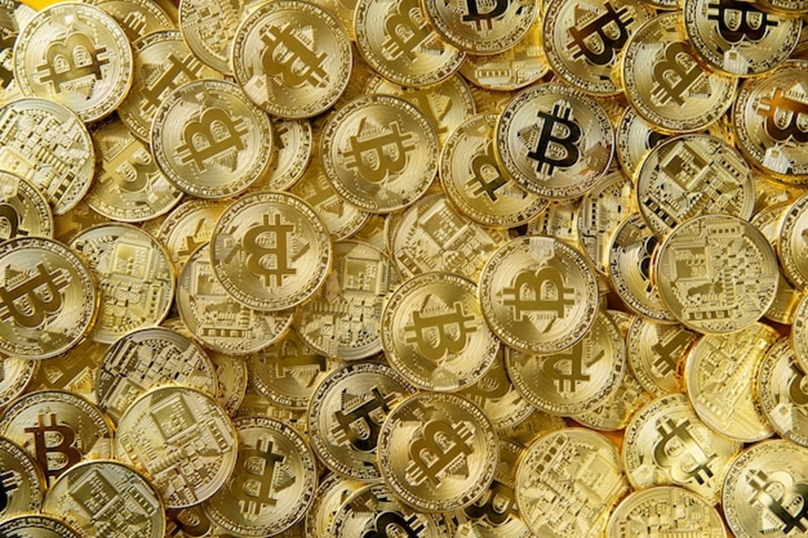 比特币场外交易主导地位上升至82%，Coinbase引领中心化交易所资金流动——详情