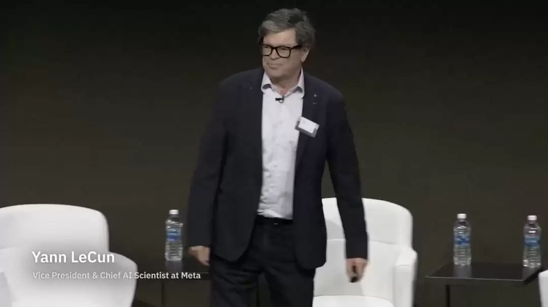 图灵奖得主 Yann LeCun 万字演讲：今天的 AI 比猫还笨 自曝早已放弃大模型