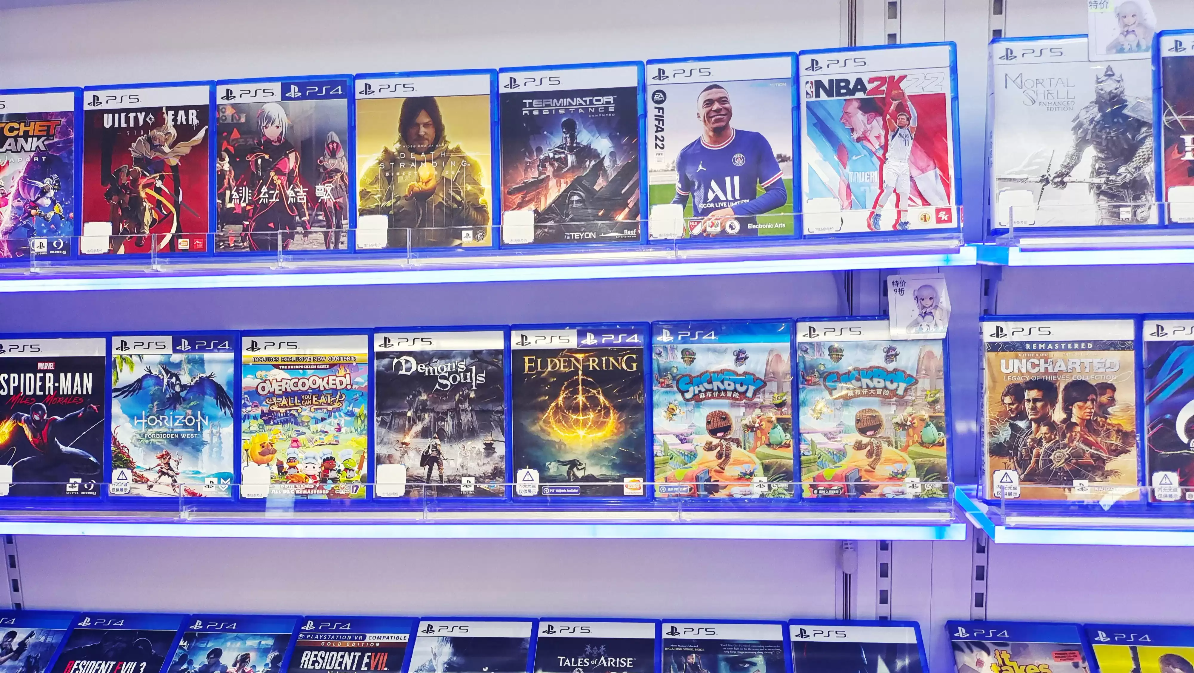 “他们正静待风波平息”——PS5玩家纷纷退订PlayStation Plus会员以抗议索尼“扼杀”实体光盘：但分析师称此举无济于事