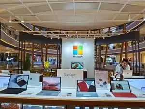 微软AI战略大调整：减负降本 Excel与Outlook率先去依赖