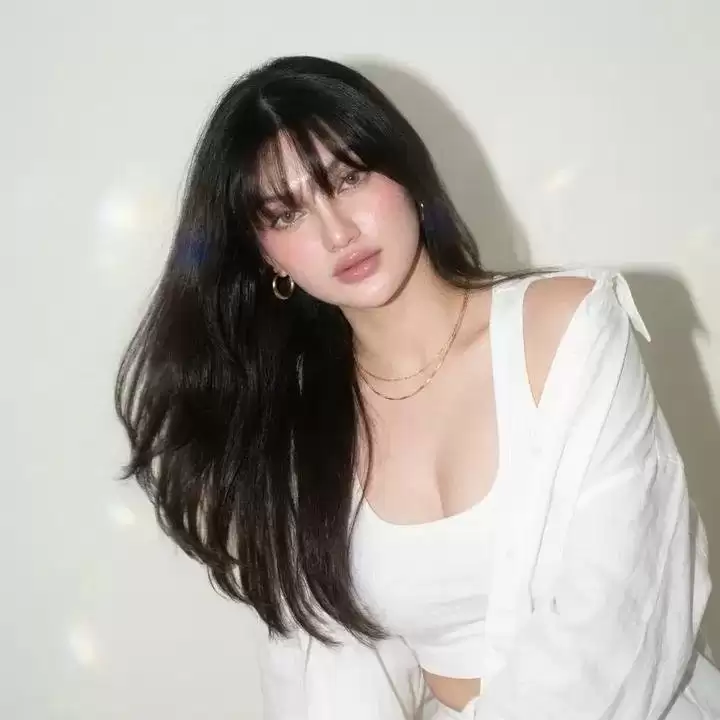 编辑级智能机闪光灯人像