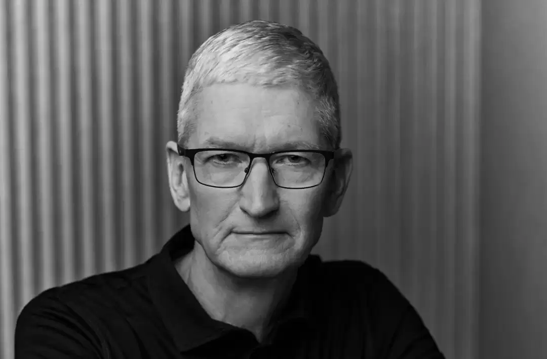 为了 AI iPhone: 苹果正式起诉 OpenAI