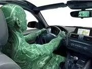 智驾座舱全面进化：谷歌 Waymo 推出 Ojai 网约车，深度整合 Gemini AI 与三屏协同