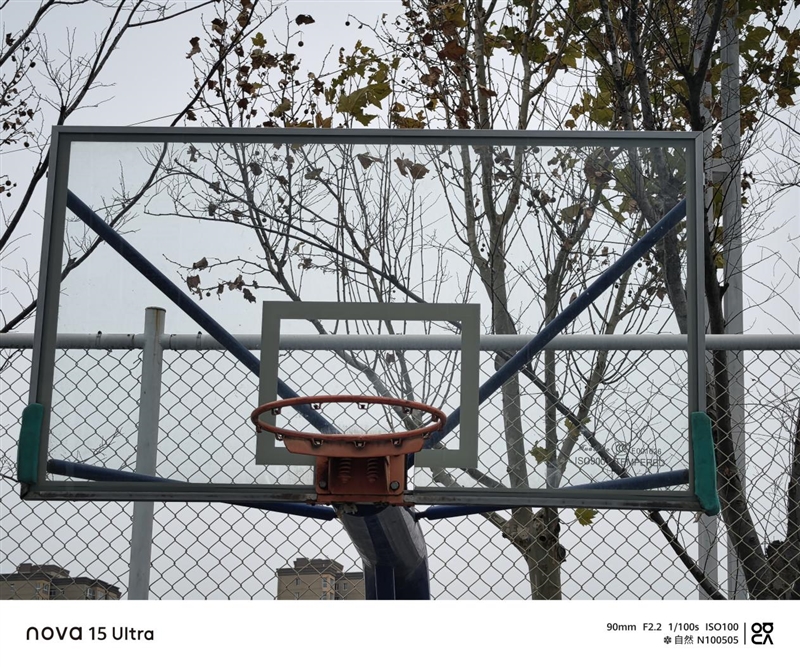 前后双红枫上阵 华为nova 15 Ultra全面评测：年轻人的影像轻旗舰！