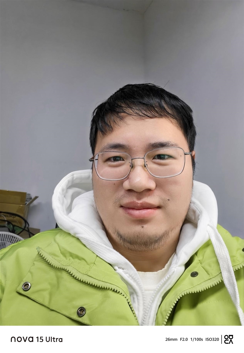 前后双红枫上阵 华为nova 15 Ultra全面评测：年轻人的影像轻旗舰！