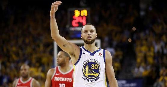 探秘最强NBA罗斯技能攻略（揭秘罗斯独特天赋，助您成为篮球领域的王者）-第2张图片-