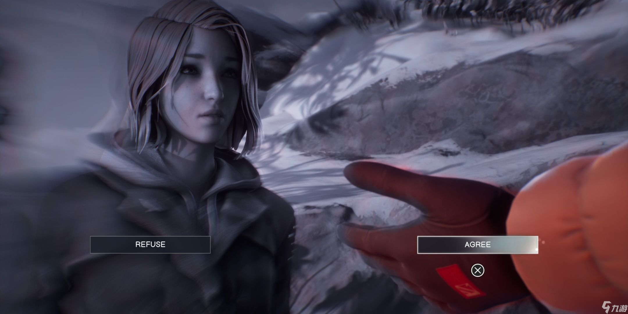 在《奇异人生：双重曝光》中，你应该答应加入 Safi 还是拒绝她的提议？