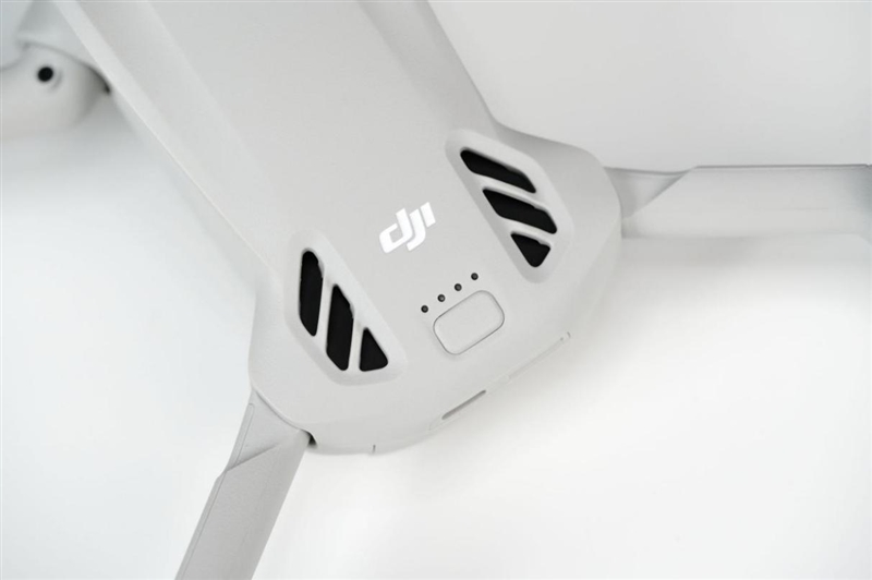 大疆 Lito X1航拍无人机评测：年轻人的第一台航拍机 这次真的敢飞了