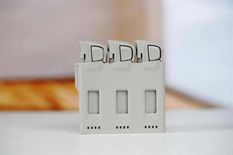 大疆 Lito X1航拍无人机评测：年轻人的第一台航拍机 这次真的敢飞了