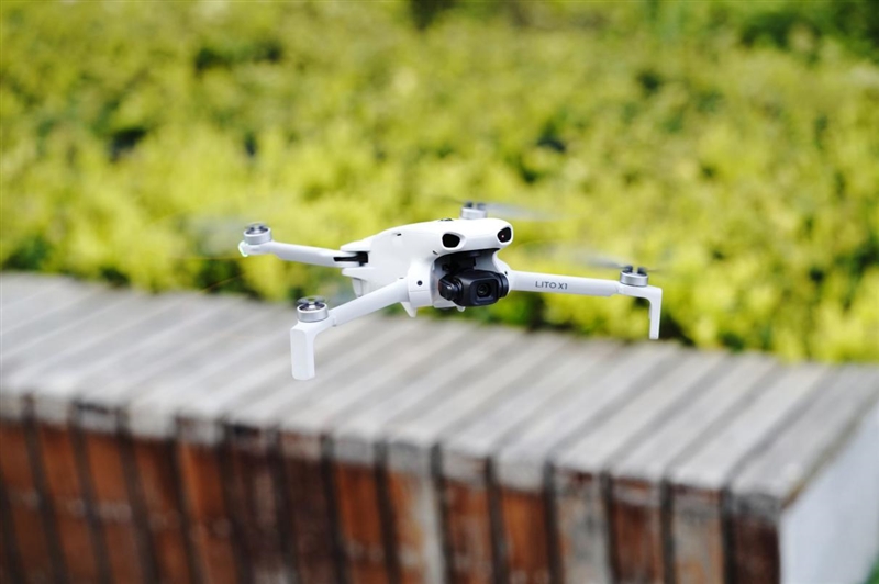 大疆 Lito X1航拍无人机评测：年轻人的第一台航拍机 这次真的敢飞了