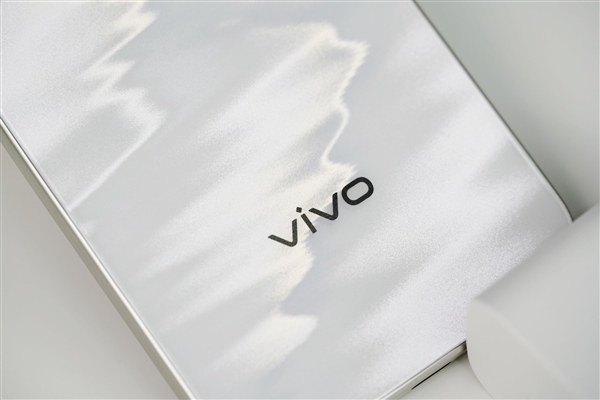 万级续航+IP68防水！ vivo Y600 Pro手机全面评测：蓝厂新一代户外机皇实至名归