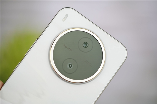 万级续航+IP68防水！ vivo Y600 Pro手机全面评测：蓝厂新一代户外机皇实至名归