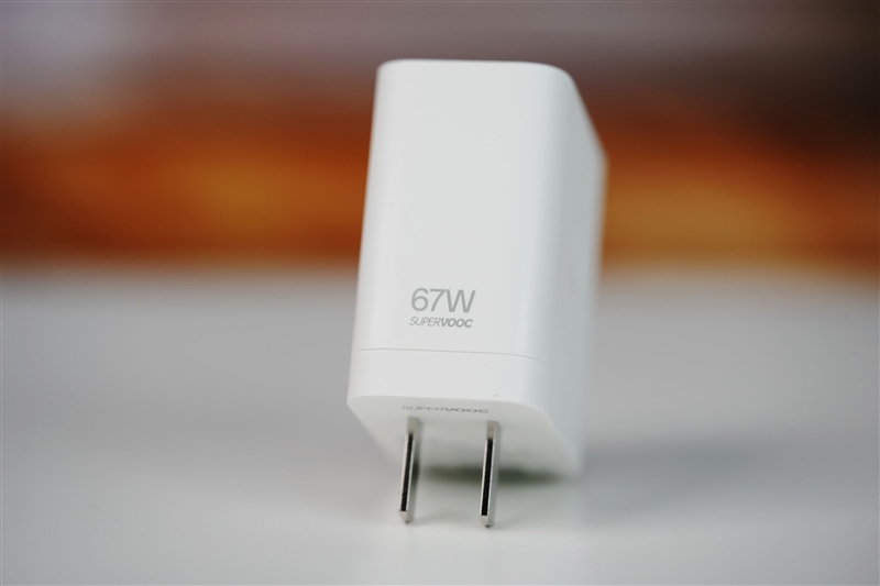 279g极致轻薄+骁龙8 Gen5！OPPO Pad Mini评测：一款终于站起来的安卓旗舰小平板