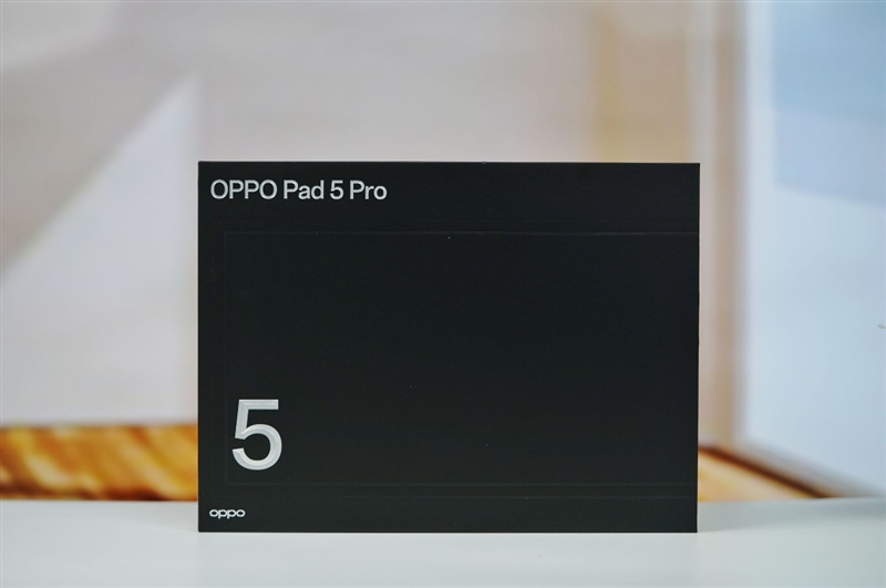 A4 黄金屏+满血性能！OPPO Pad 5 Pro全面评测：告别爱奇艺 这款平板才是真生产力