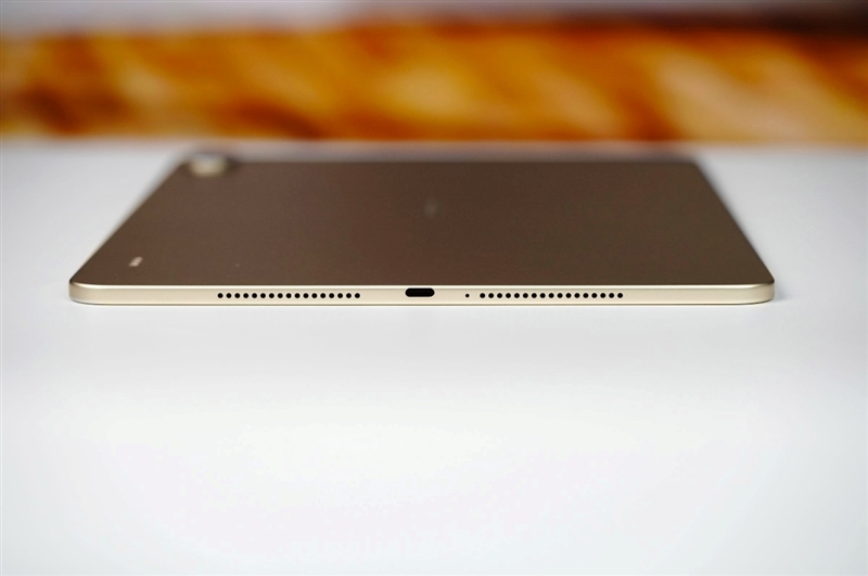 A4 黄金屏+满血性能！OPPO Pad 5 Pro全面评测：告别爱奇艺 这款平板才是真生产力