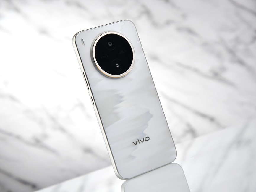 vivo Y600 Pro：比充电宝容量还大的手机，续航安全感有多强