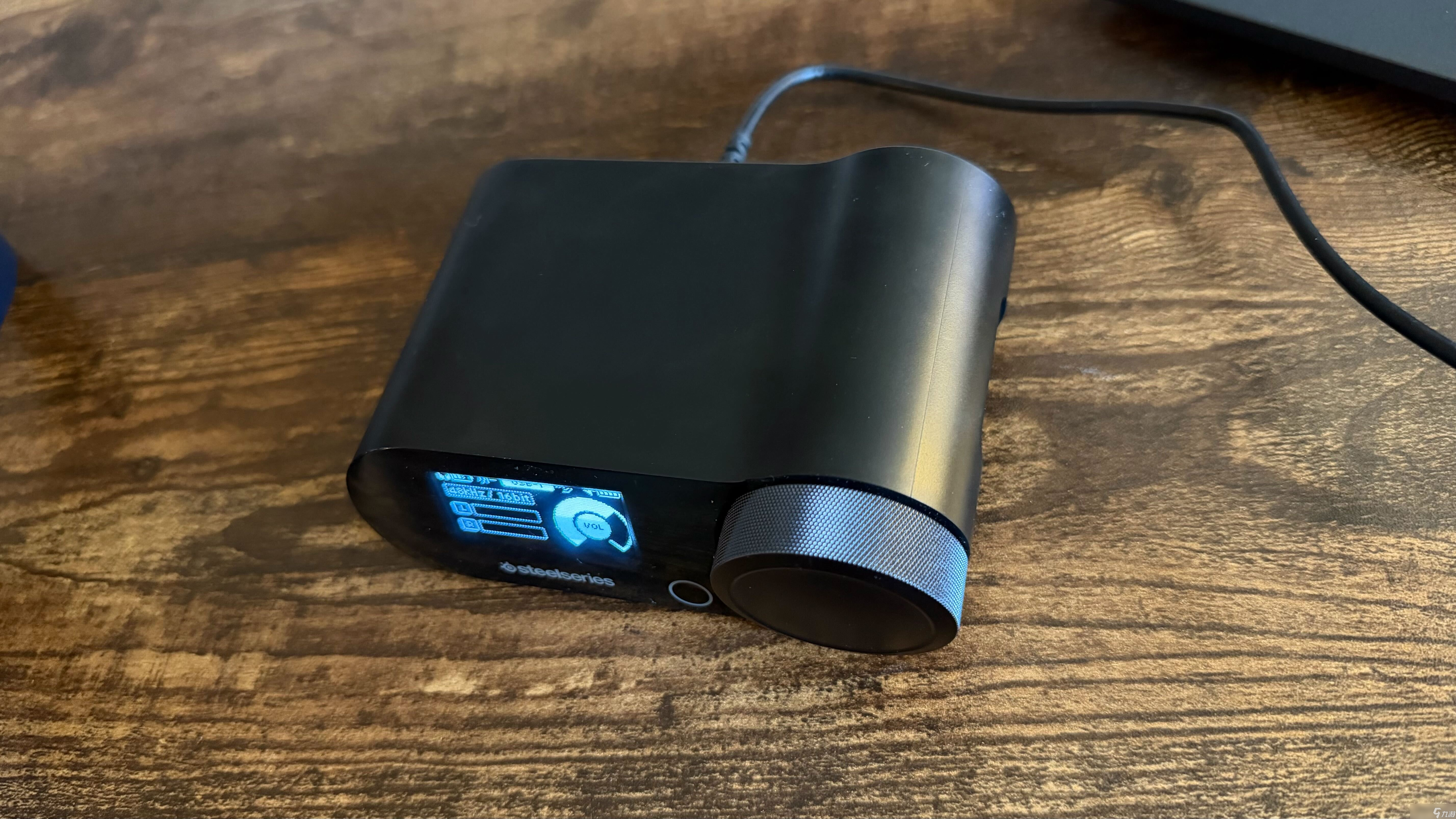 SteelSeries Arctis Nova Pro Omni耳机评测——高端定价，高端体验
