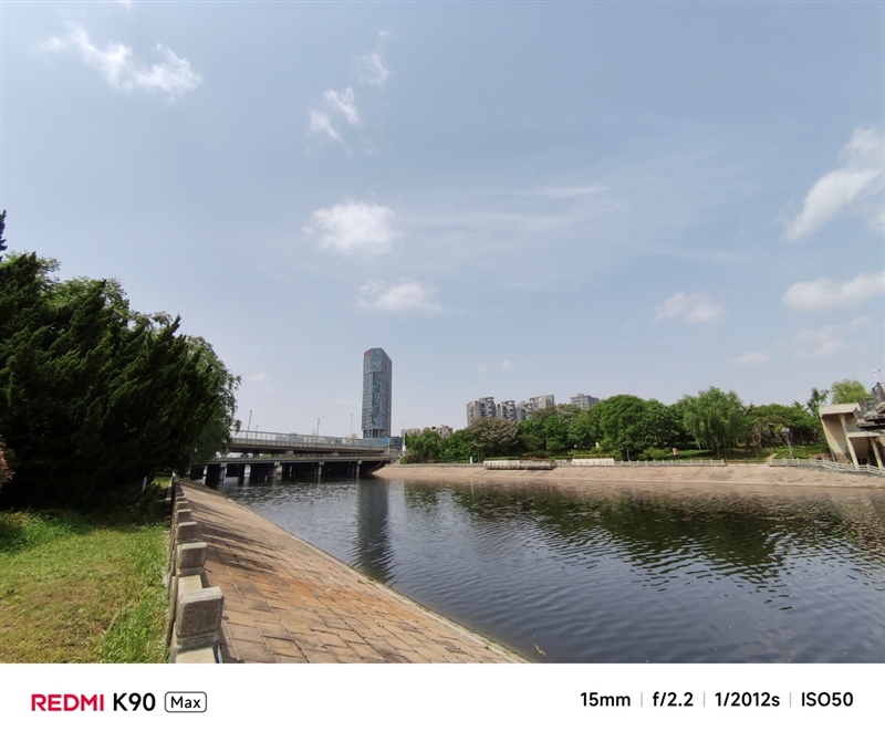 帧率超稳一条直线!REDMI K90 MAX手机评测:性能强悍 但不全是因为风扇