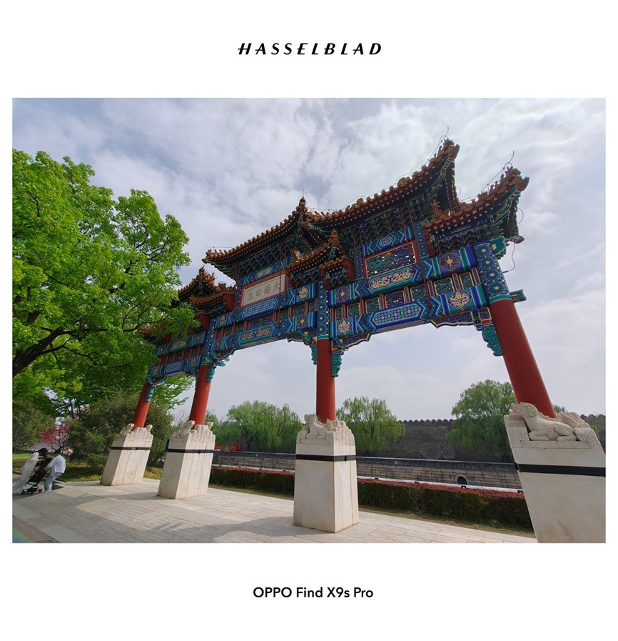 轻薄机身也有哈苏双2亿，OPPO Find X9s Pro影像体验
