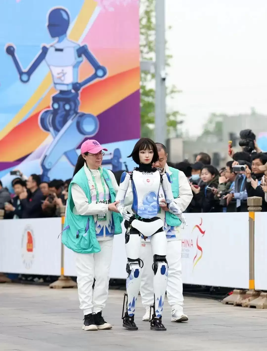 img_6a50611ab3b7b36.webp
