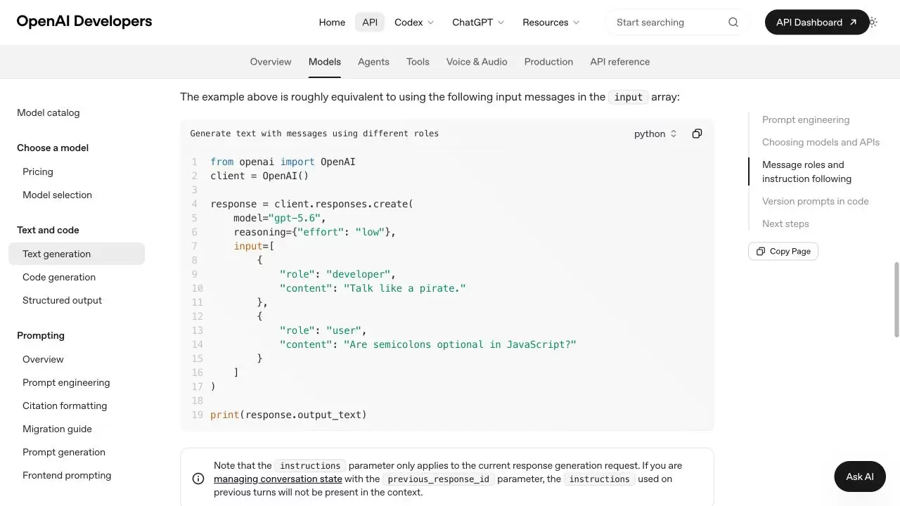OpenAI 官方文本生成页面展示 developer 与 user 消息角色组成的 Responses API 输入数组