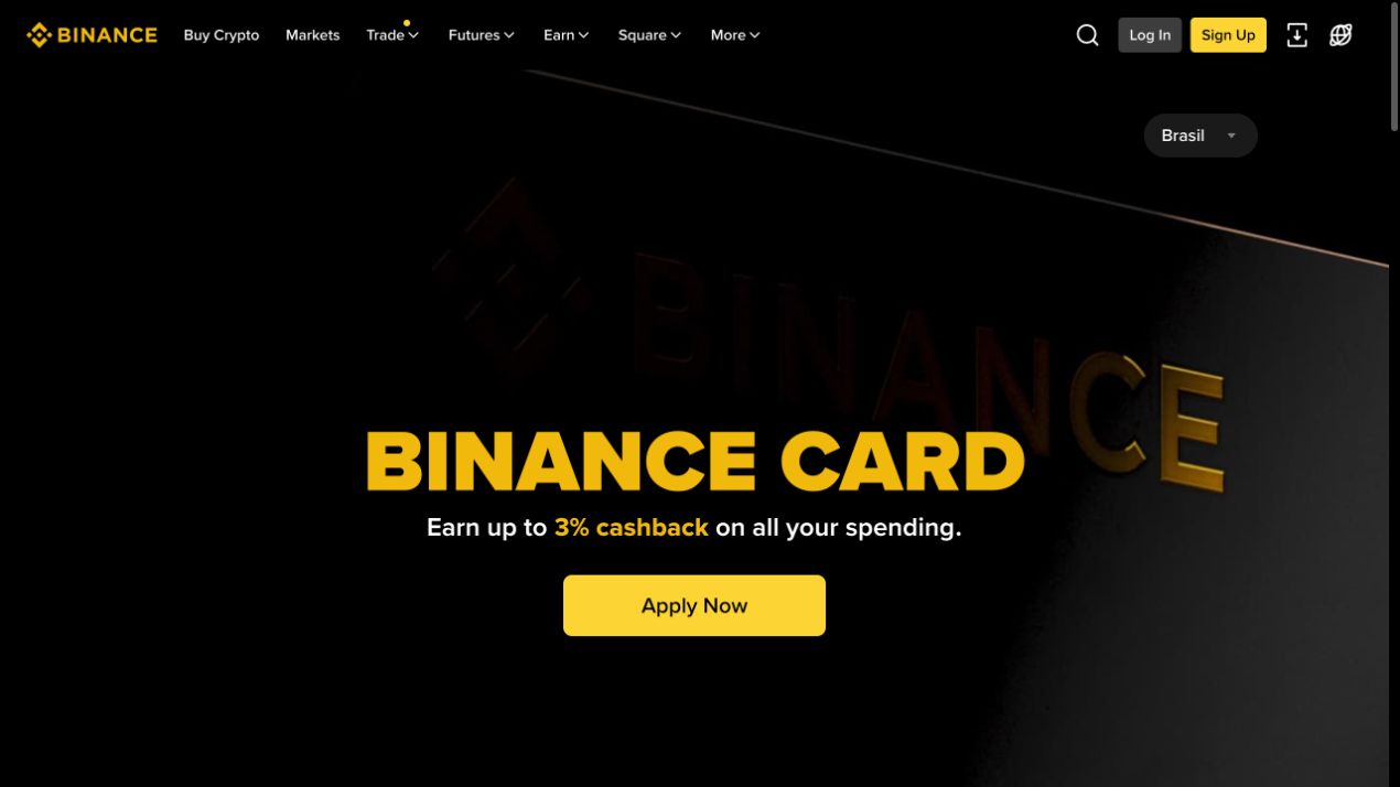 Binance Card页面显示Card名称、返现提示和申请按钮