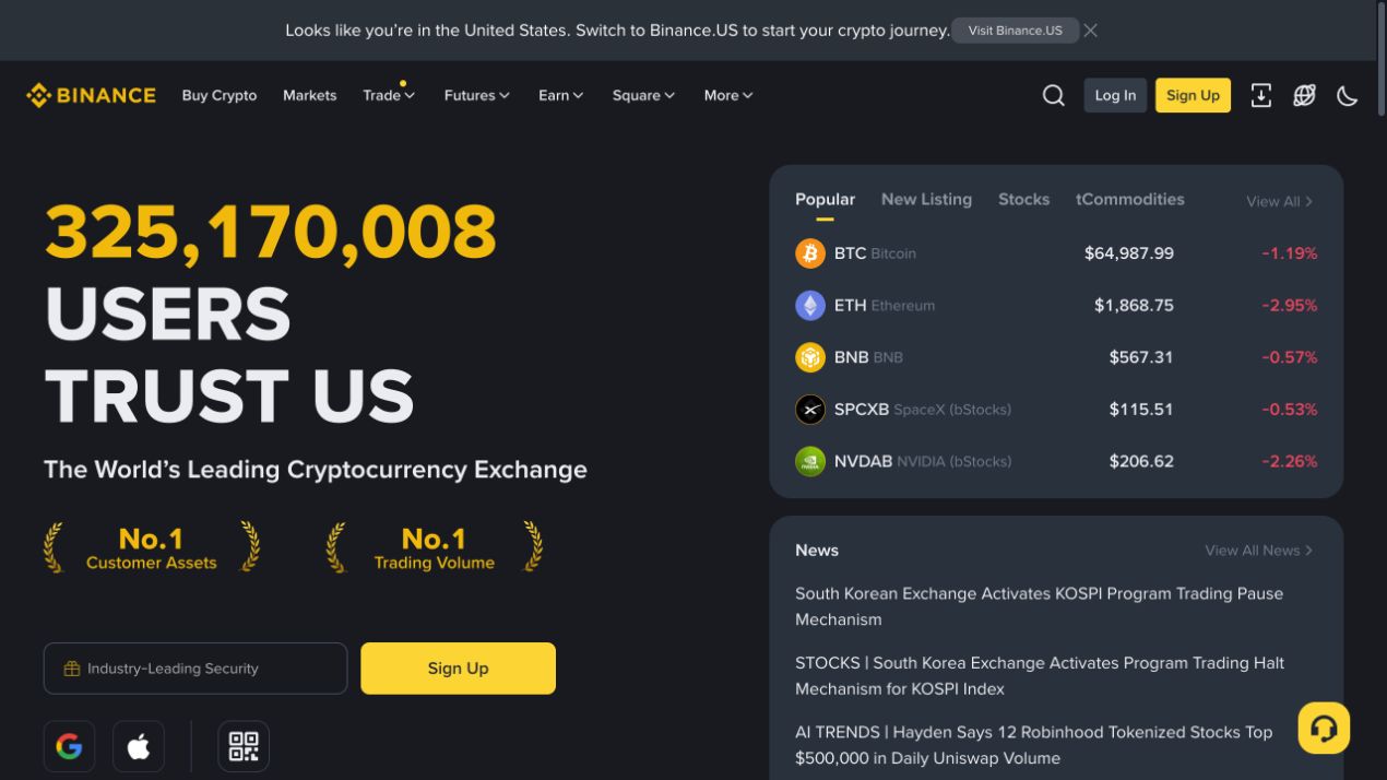 币安英文首页，顶部显示Buy Crypto、Markets、Trade、Futures和Earn